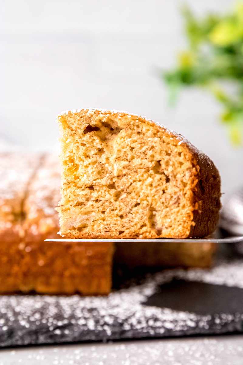 Simple Banana Cake Recipe