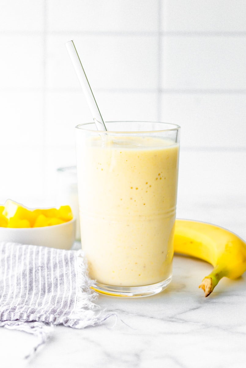 Easy Coconut Pineapple Smoothie Recipe