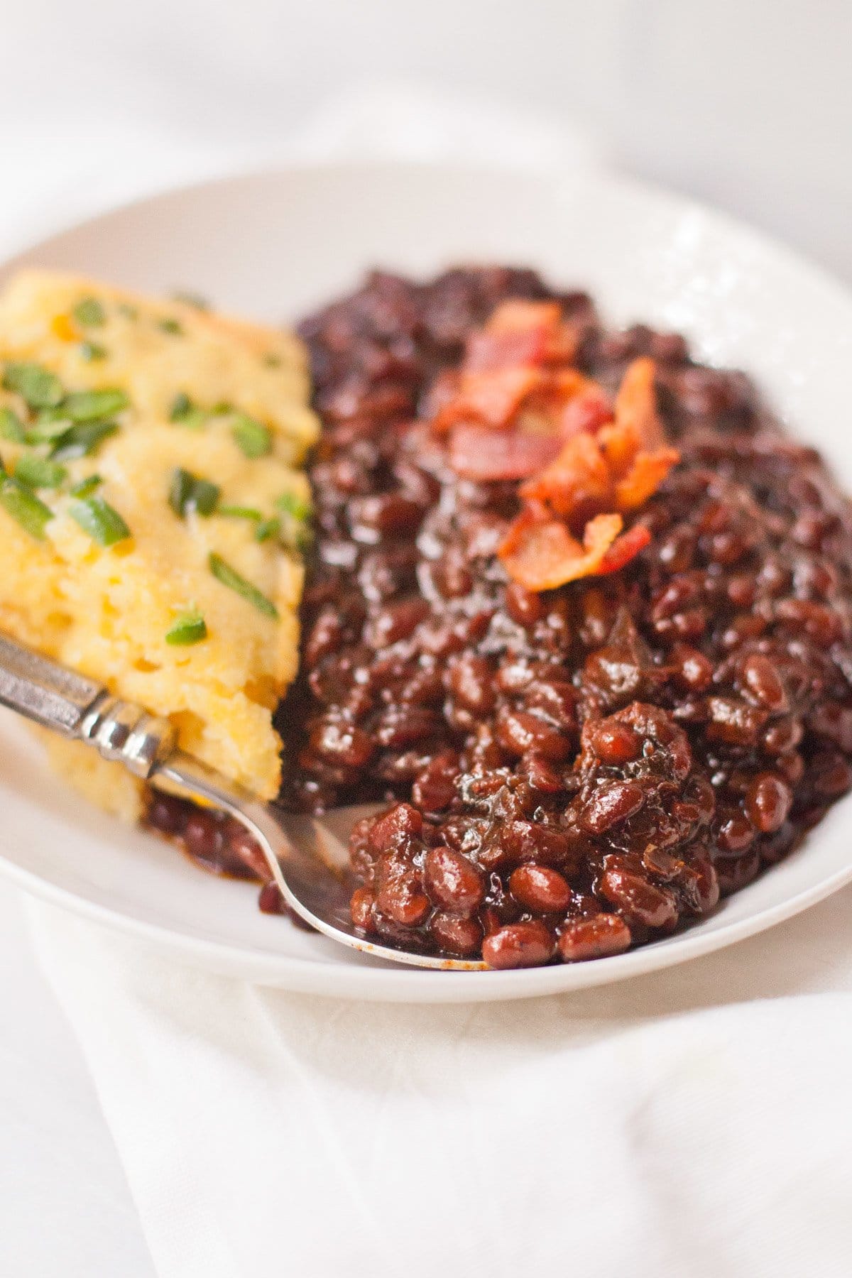 Slow Cooker Bacon Brown Sugar Baked Beans