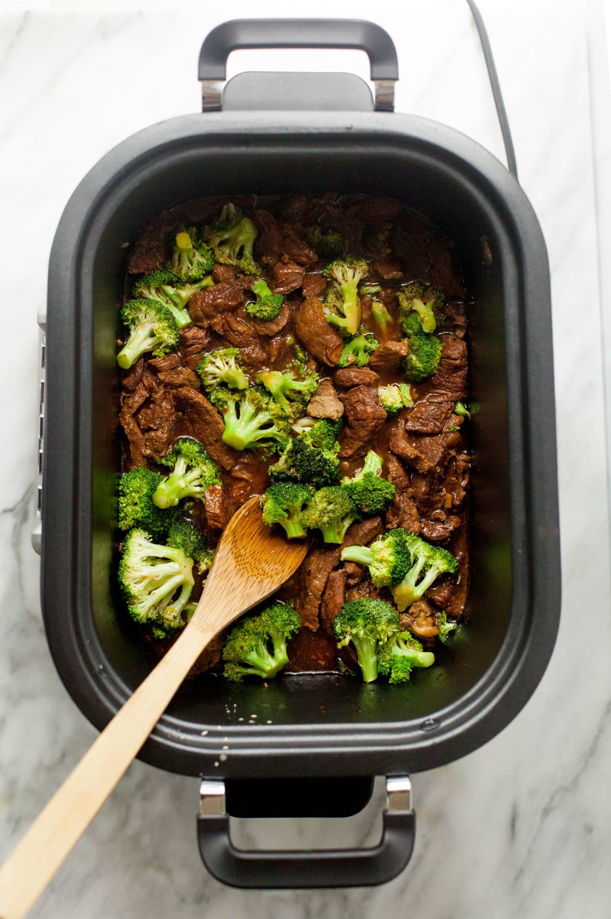 Slow Cooker Beef and Broccoli with Quinoa